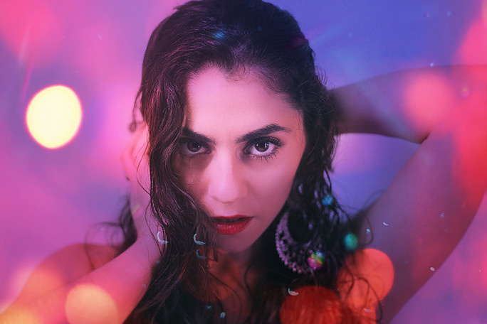 Alessa Ray Drops Salsa-Latin-Fueled ‘Mamacita’