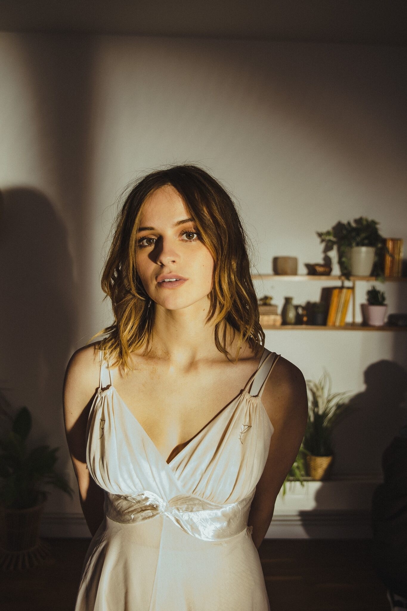 Gabrielle Aplin Owns Her Flaws