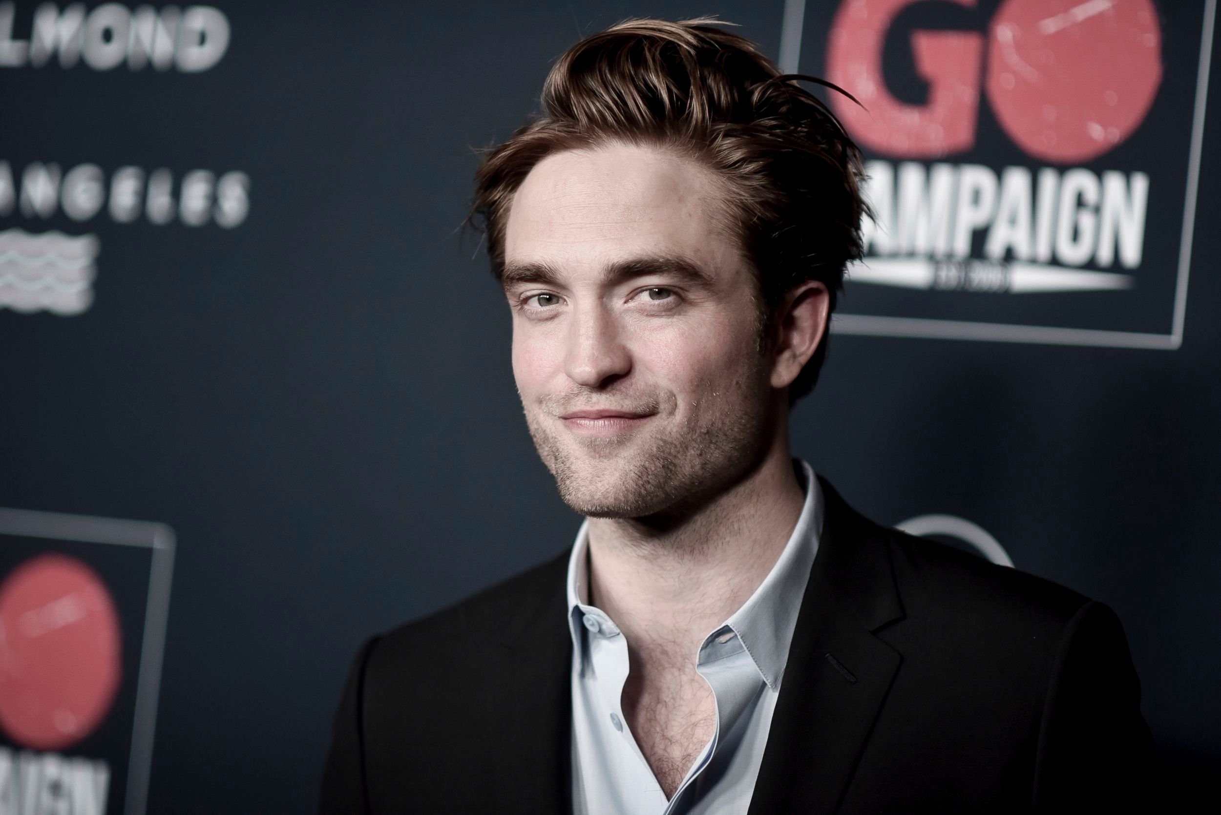 Robert Pattinson Can’t Be “The Most Handsome Man in the World”