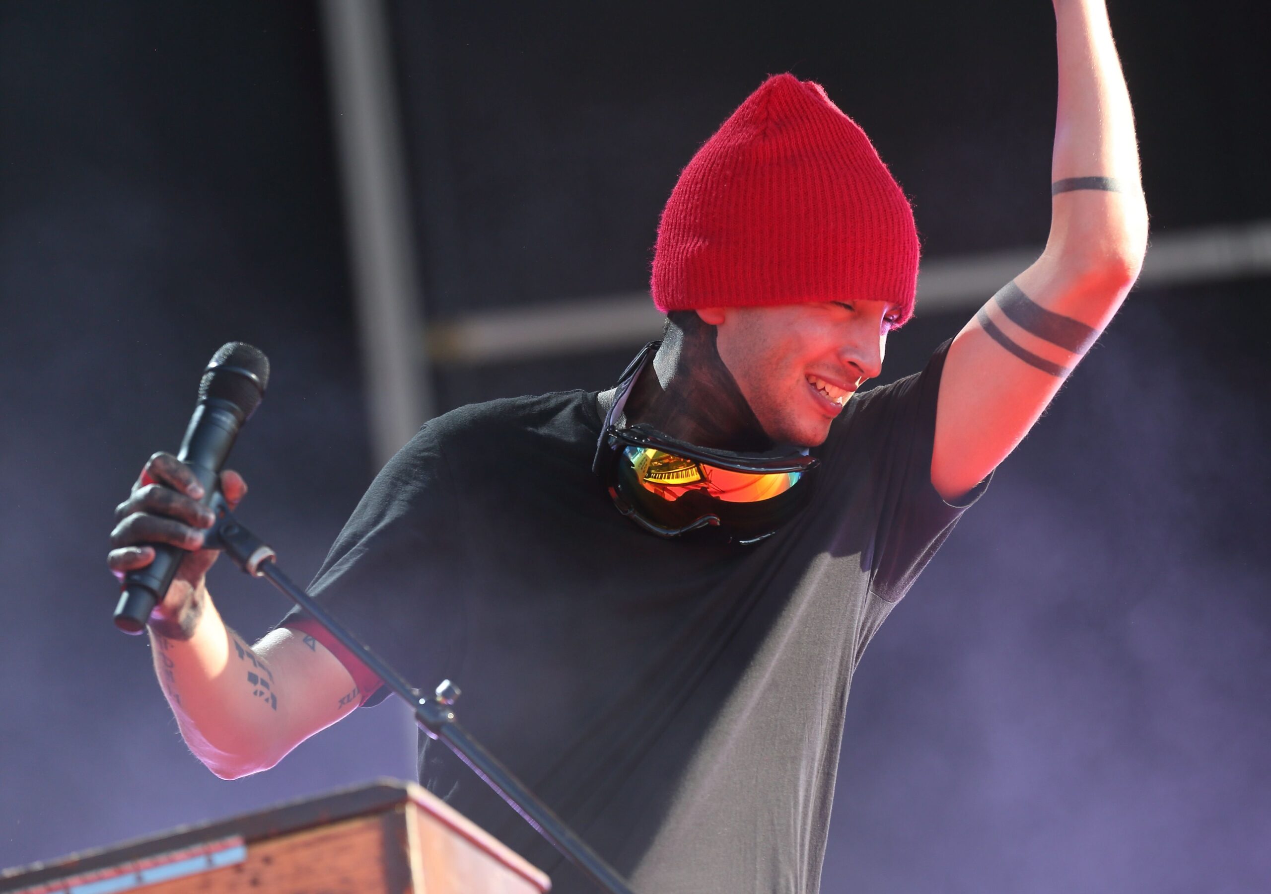 Twenty One Pilots and Apoliticism in the Black Lives Matter Era