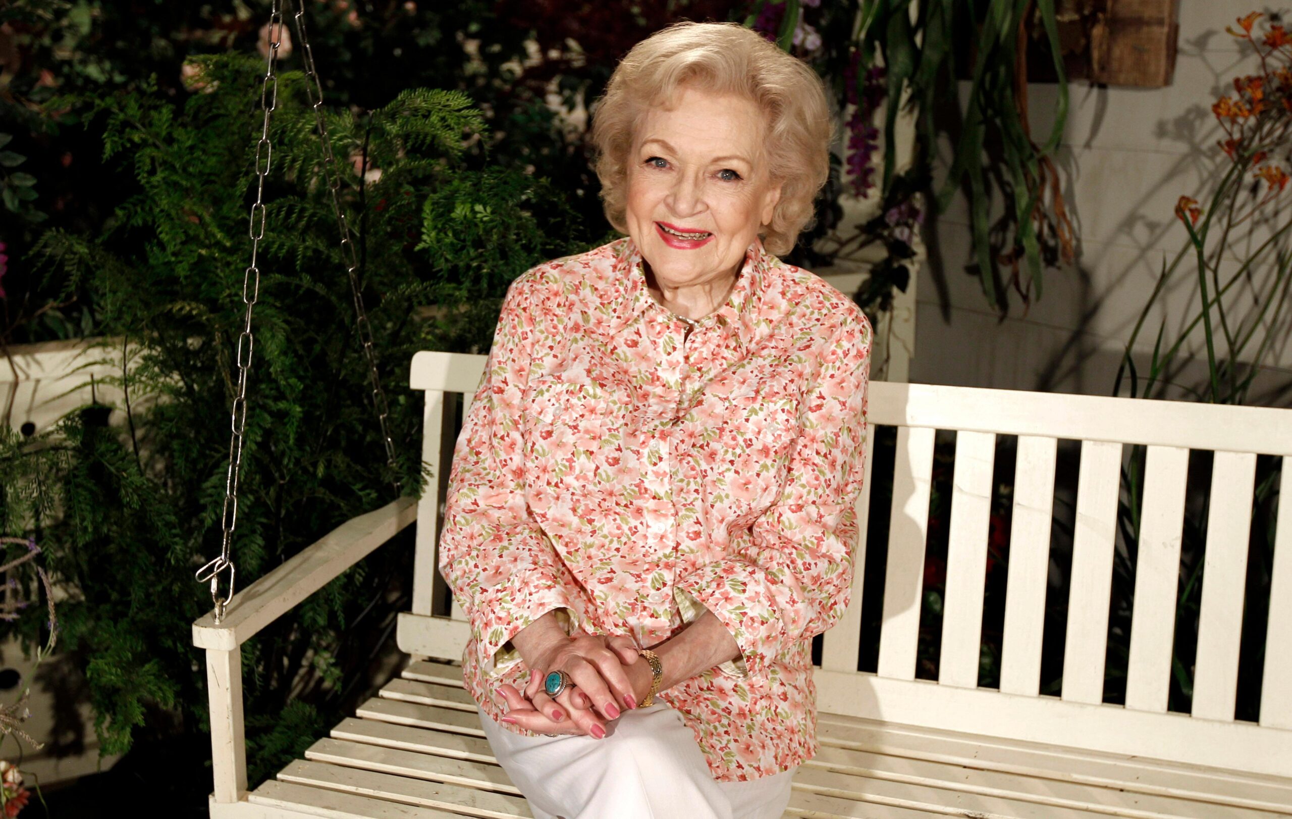 7 Ways Betty White Makes Us Smarter