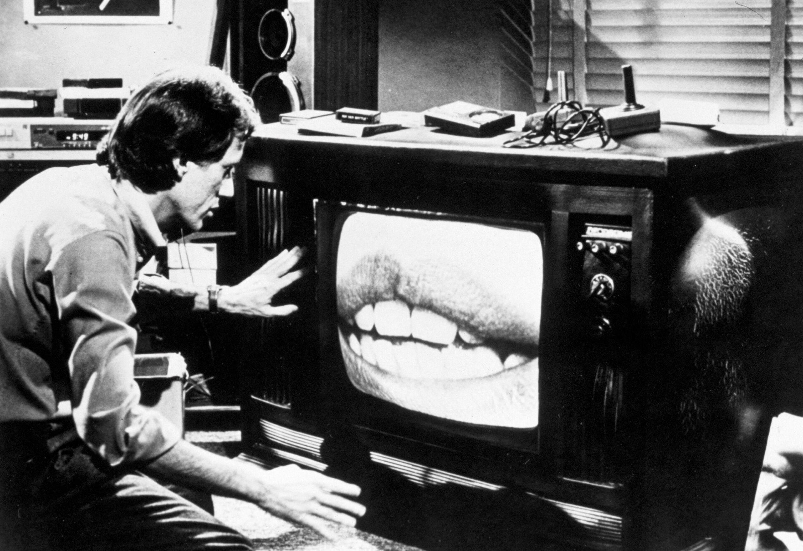 Before Its Time: "Videodrome" and Mainstream Media Brainwashing