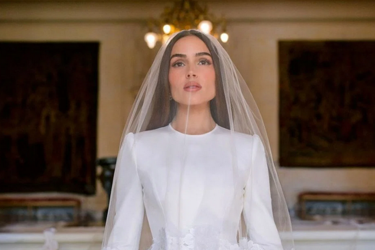 Handmaid's tale wedding dress best sale