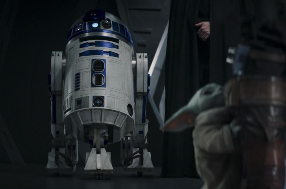 R2D2 on The Mandalorian