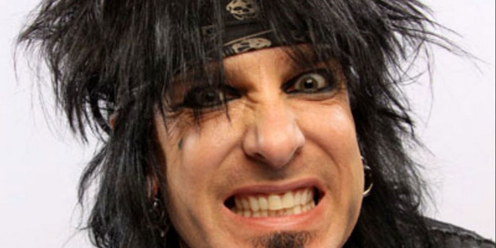 rock vs country music hot messes nikki sixx