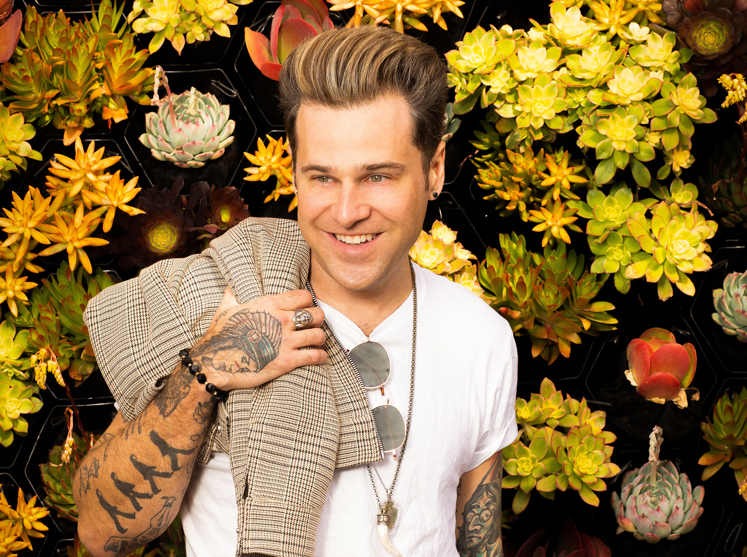 WATCH: Ryan Cabrera marks 20 years of 'On The Way Down'